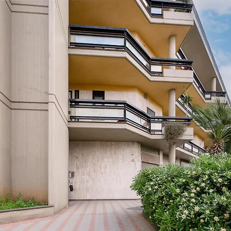 Guesthost - Il Moro Near Palese Train Station! Bari